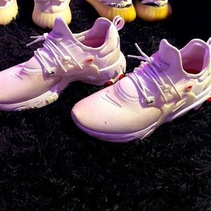 nike air react presto white/midnight navy-university size 9.5